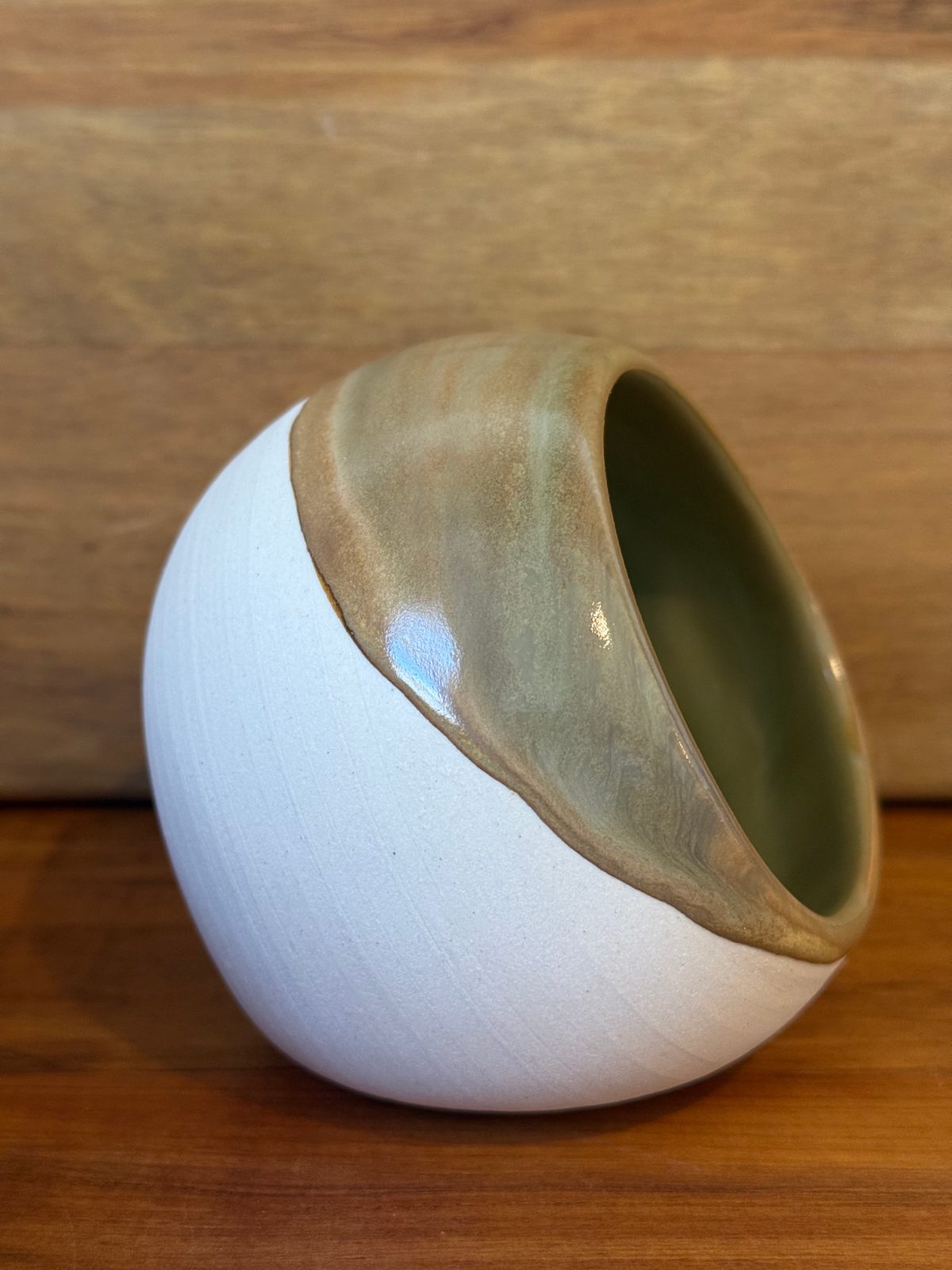 Rustic Neutral Salt Piglet